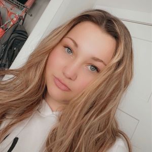 Meet your Posher, Paige